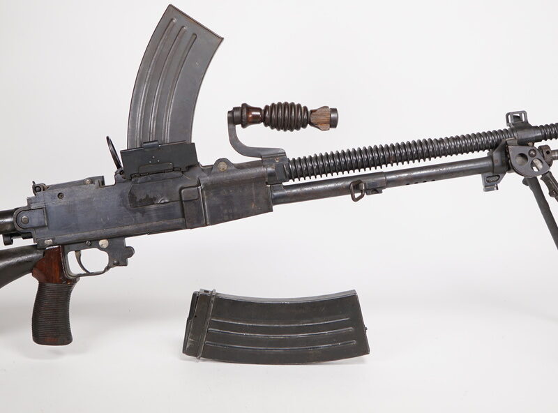 JAPANESE TYPE 96 LIGHT MACHINE GUN